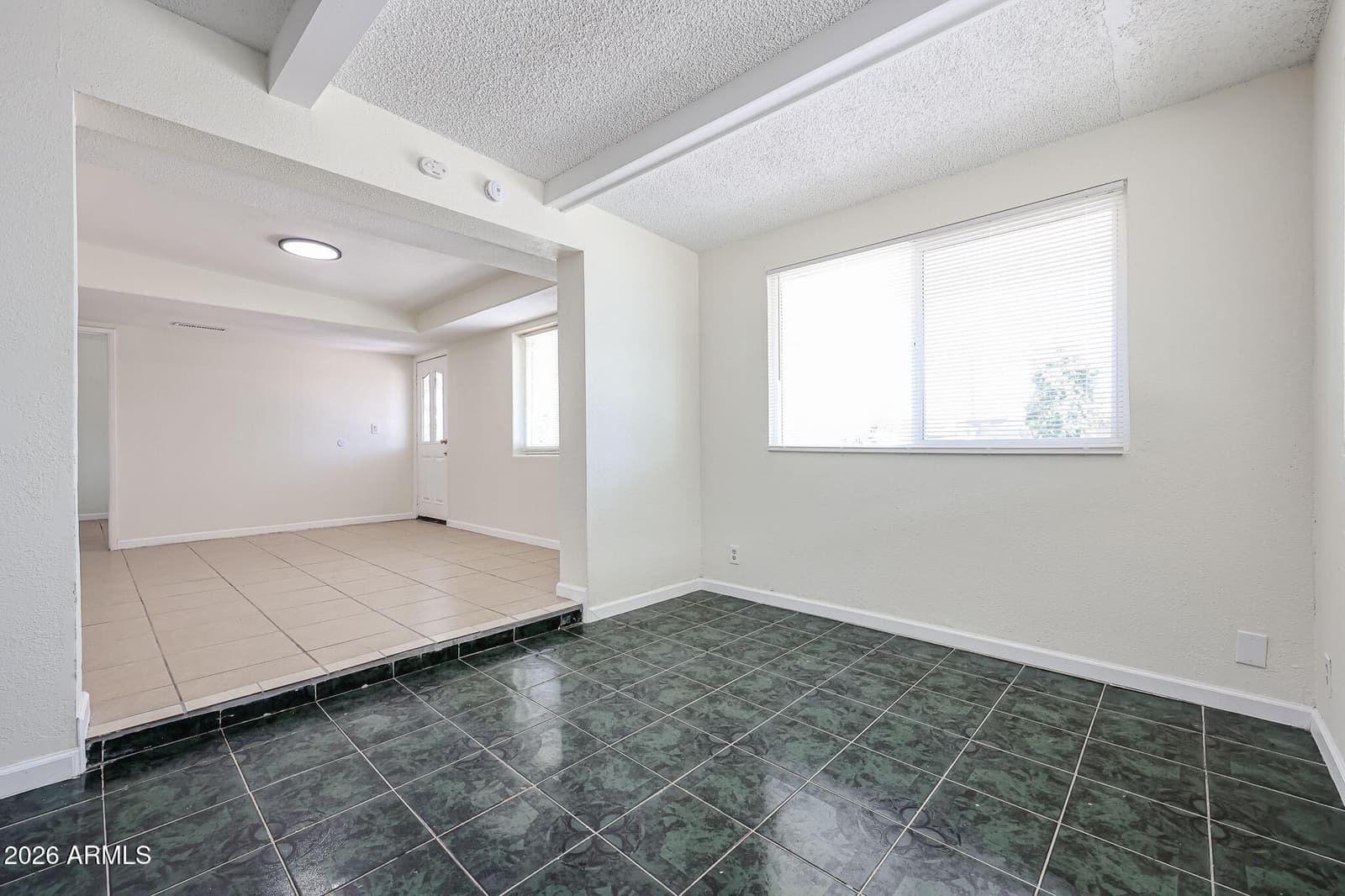 3951 W Monte Vista Road, Phoenix, AZ 85009 — photo 10 of 28