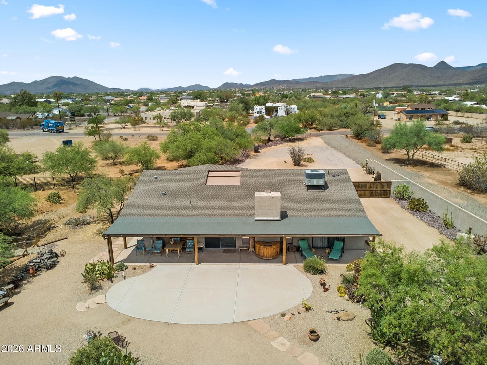 1011 E MADDOCK Road, Phoenix, AZ 85086 — photo 35 of 53