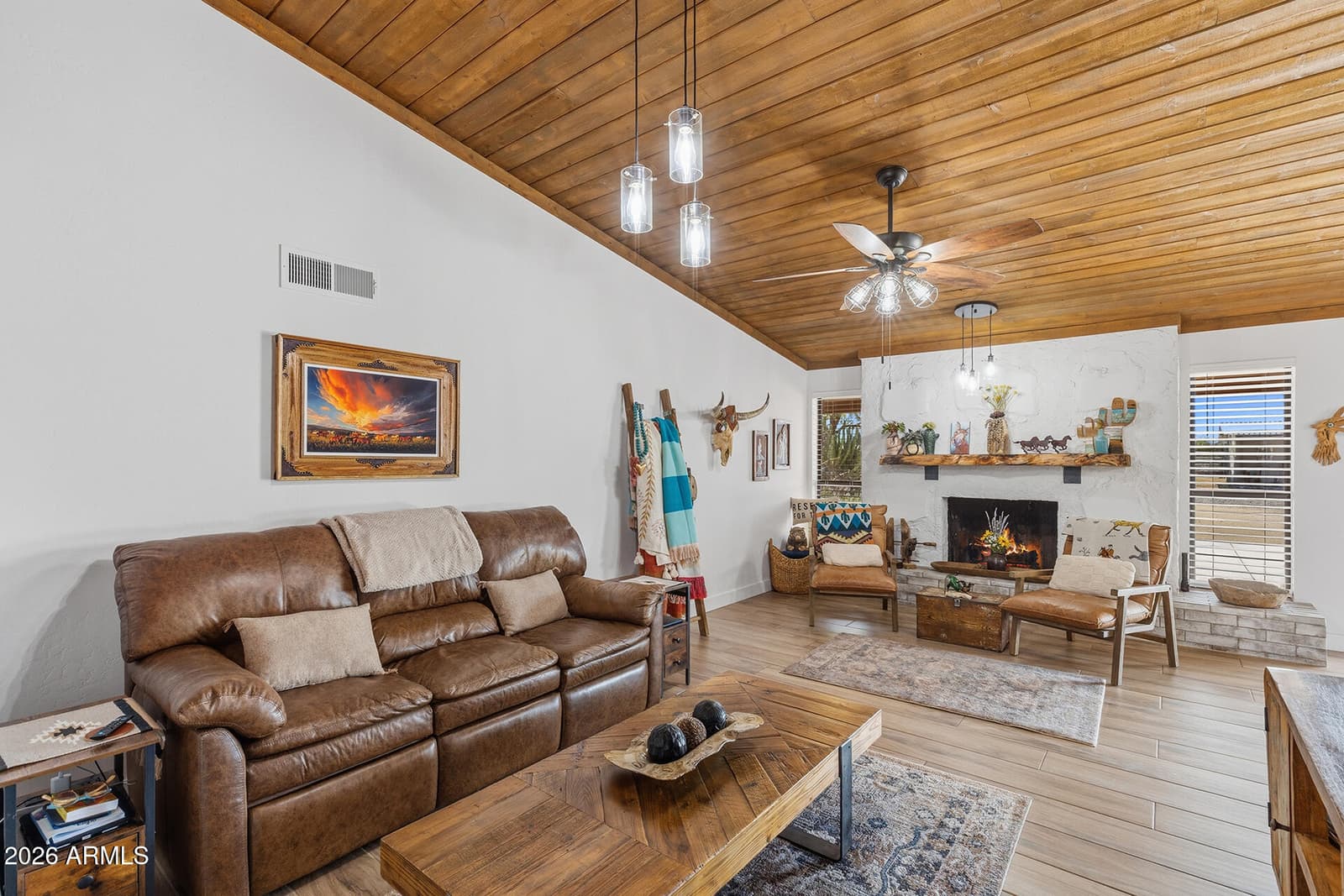 1011 E MADDOCK Road, Phoenix, AZ 85086 — photo 14 of 53
