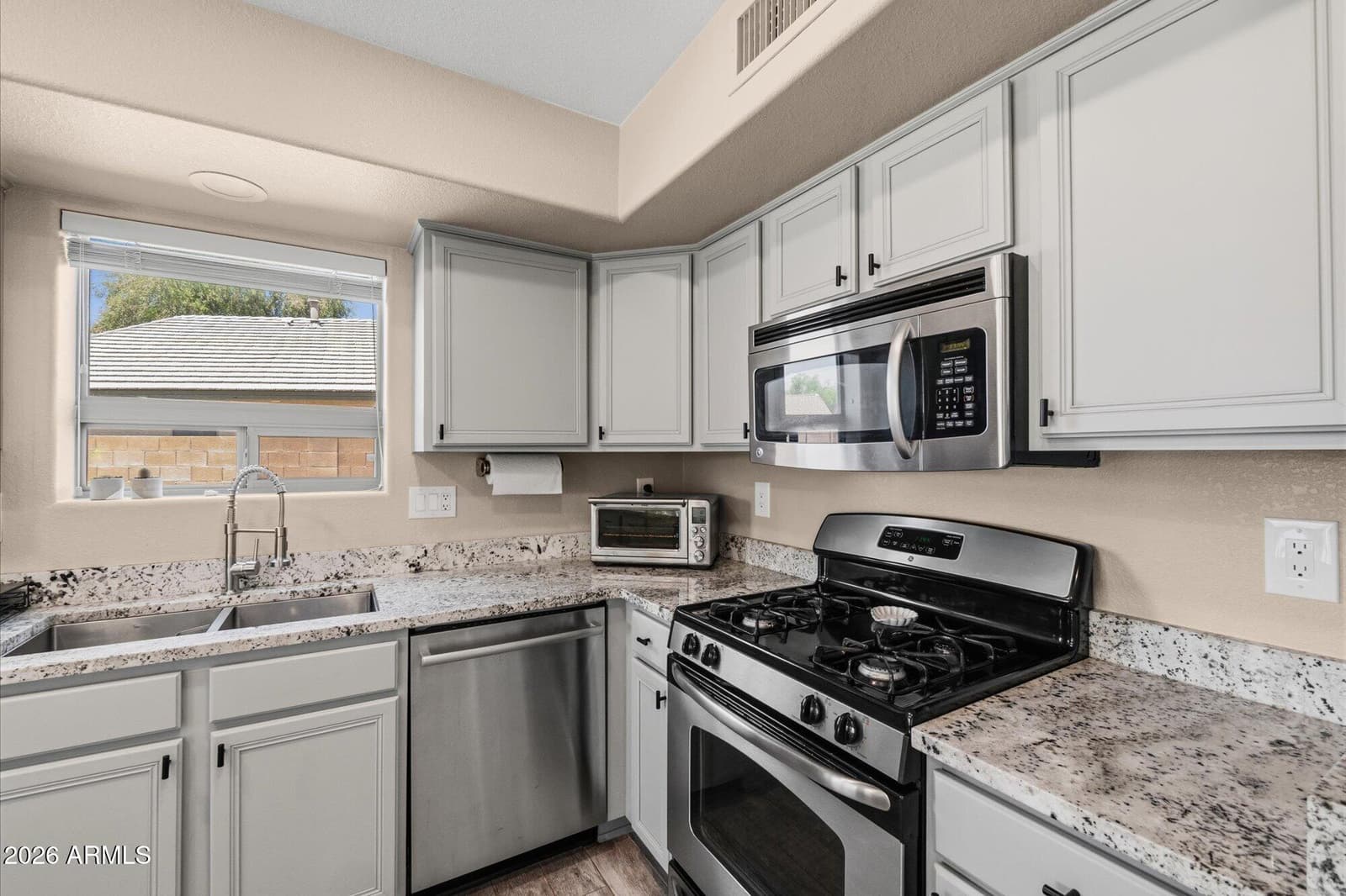 4821 W GARY Way, Laveen, AZ 85339 — photo 12 of 30