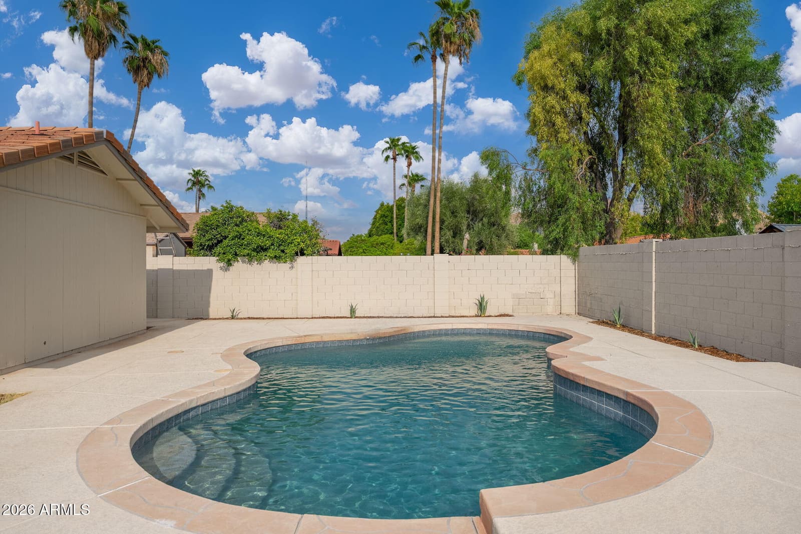 417 E MARCONI Avenue, Phoenix, AZ 85022 — photo 44 of 73