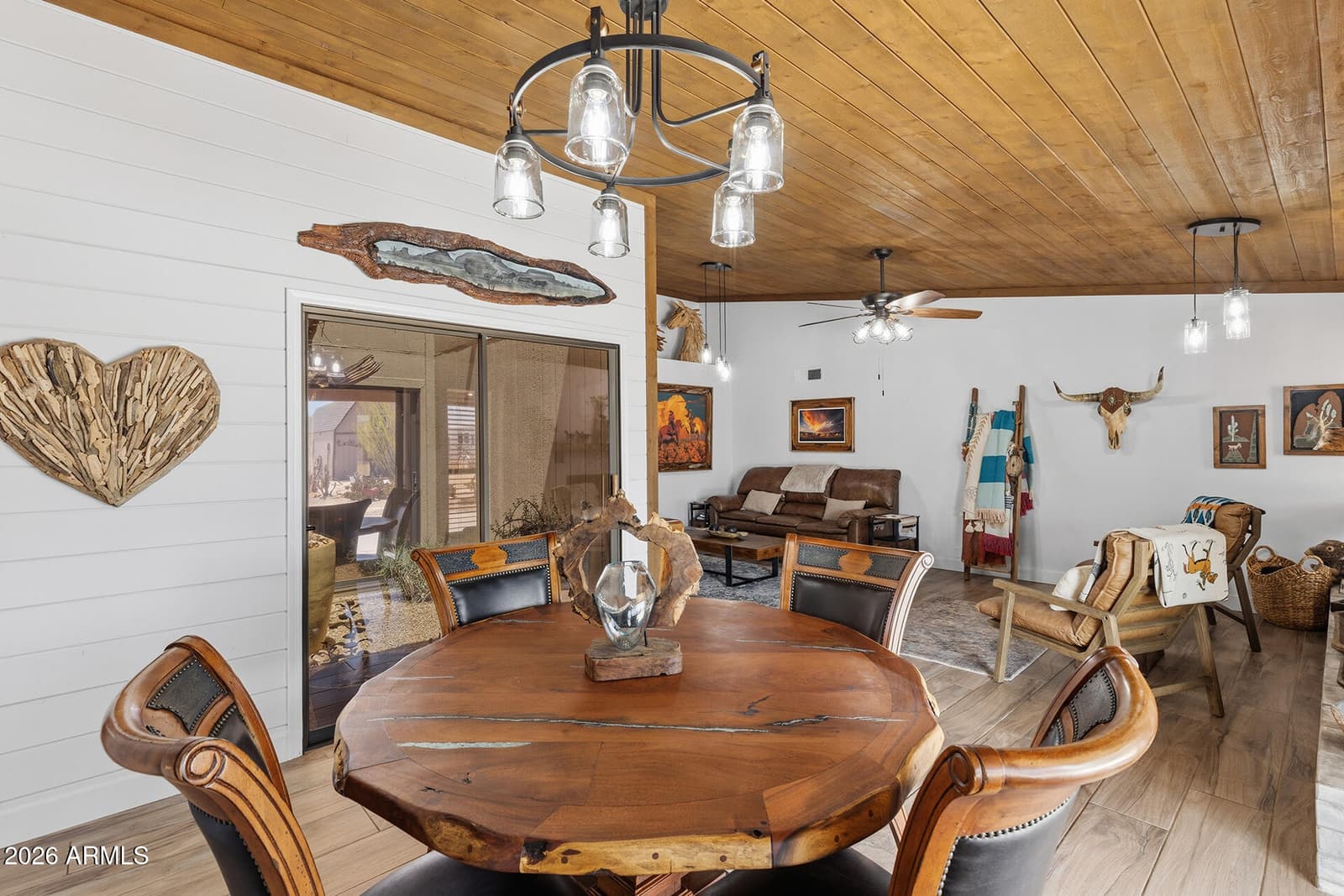 1011 E MADDOCK Road, Phoenix, AZ 85086 — photo 17 of 53