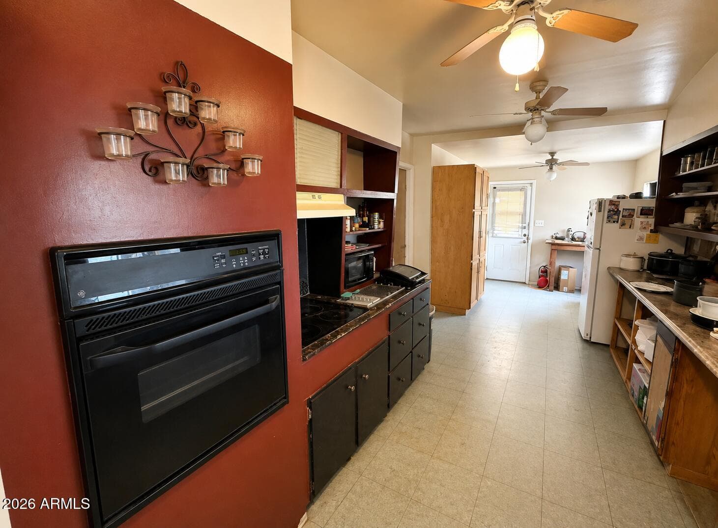 109 N LOS ROBLES Drive, Goodyear, AZ 85338 — photo 4 of 5