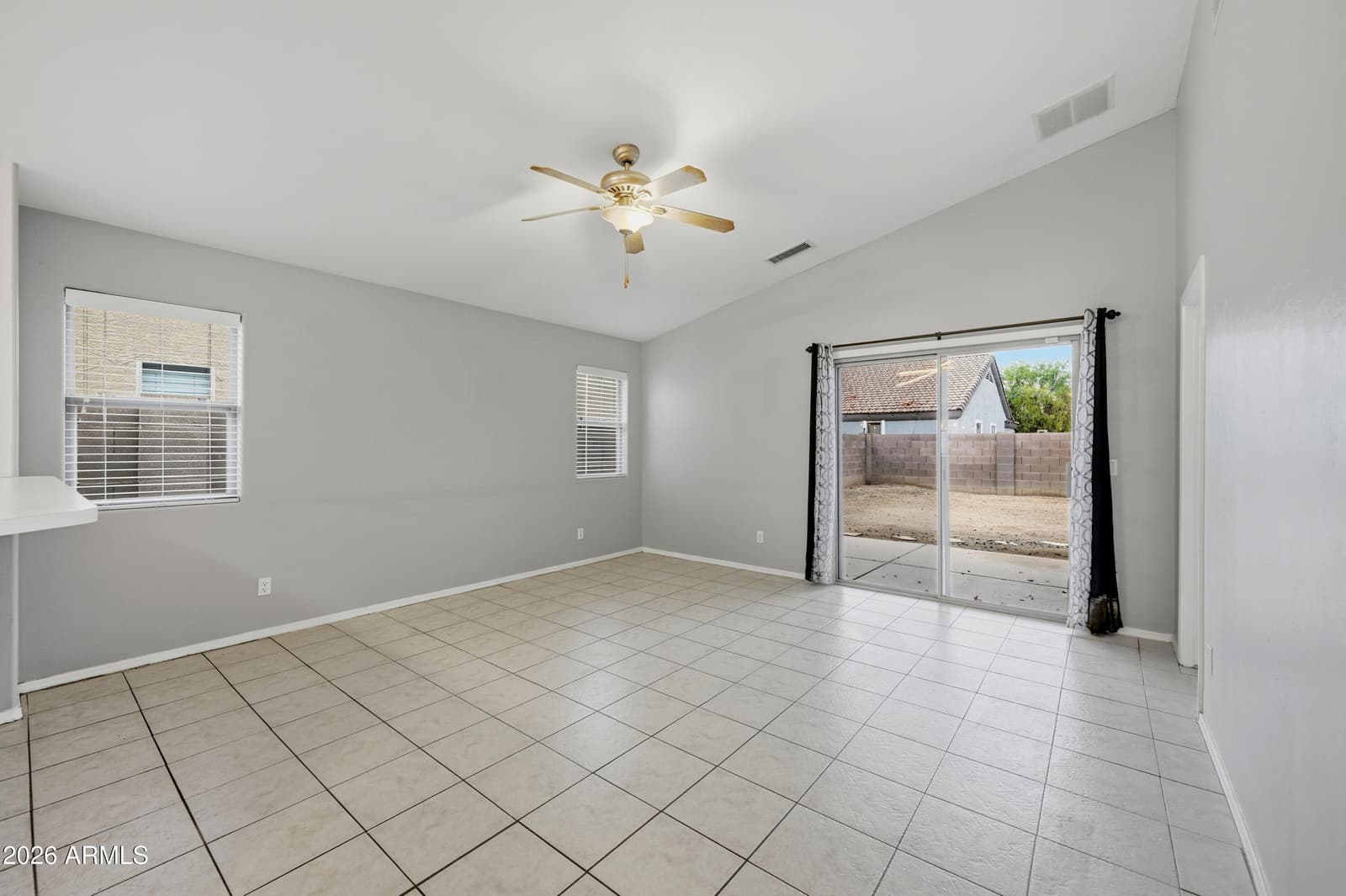 10756 W ELM Lane, Avondale, AZ 85323 — photo 4 of 31