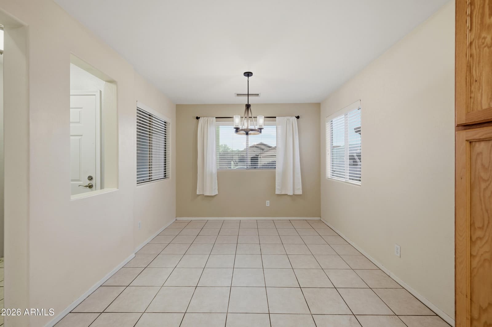10756 W ELM Lane, Avondale, AZ 85323 — photo 10 of 31