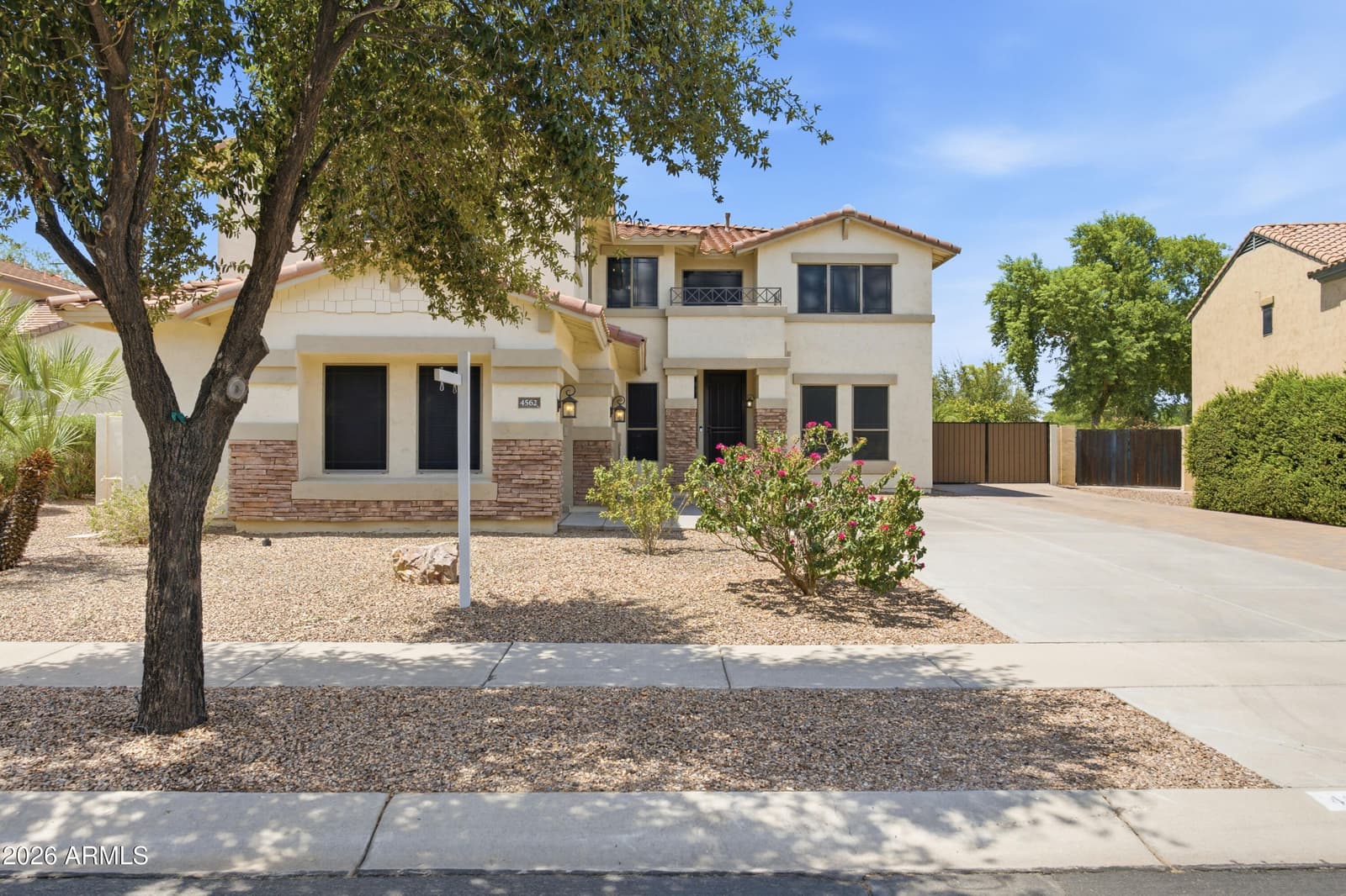 4562 S STAR CANYON Drive, Gilbert, AZ 85297 — photo 8 of 65