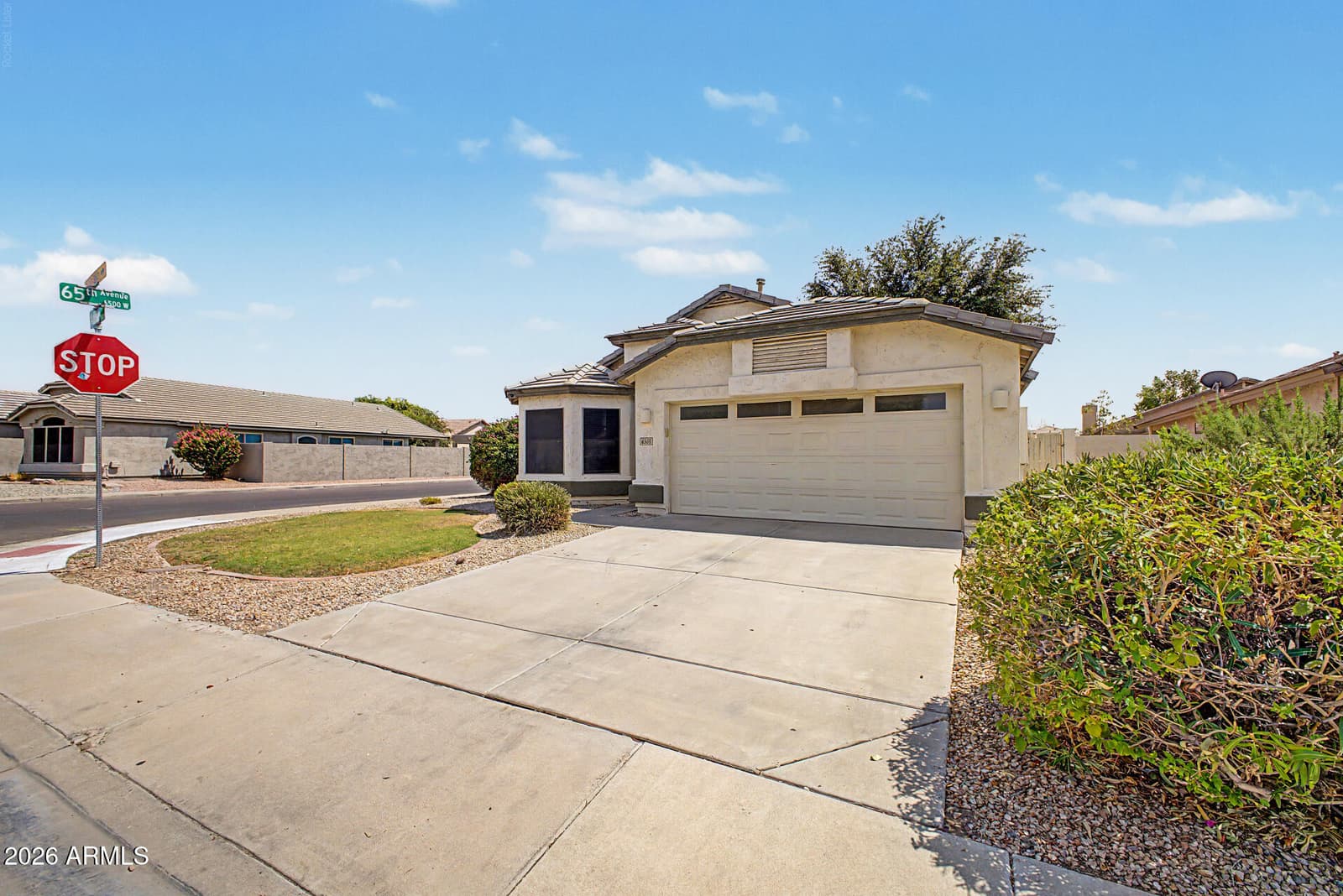 6503 W ADOBE Drive, Glendale, AZ 85308 — photo 7 of 37