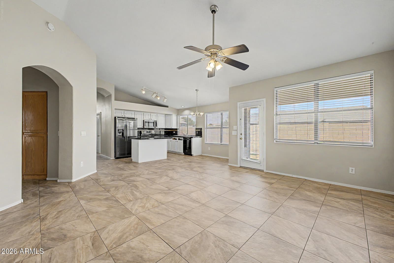 6503 W ADOBE Drive, Glendale, AZ 85308 — photo 3 of 37