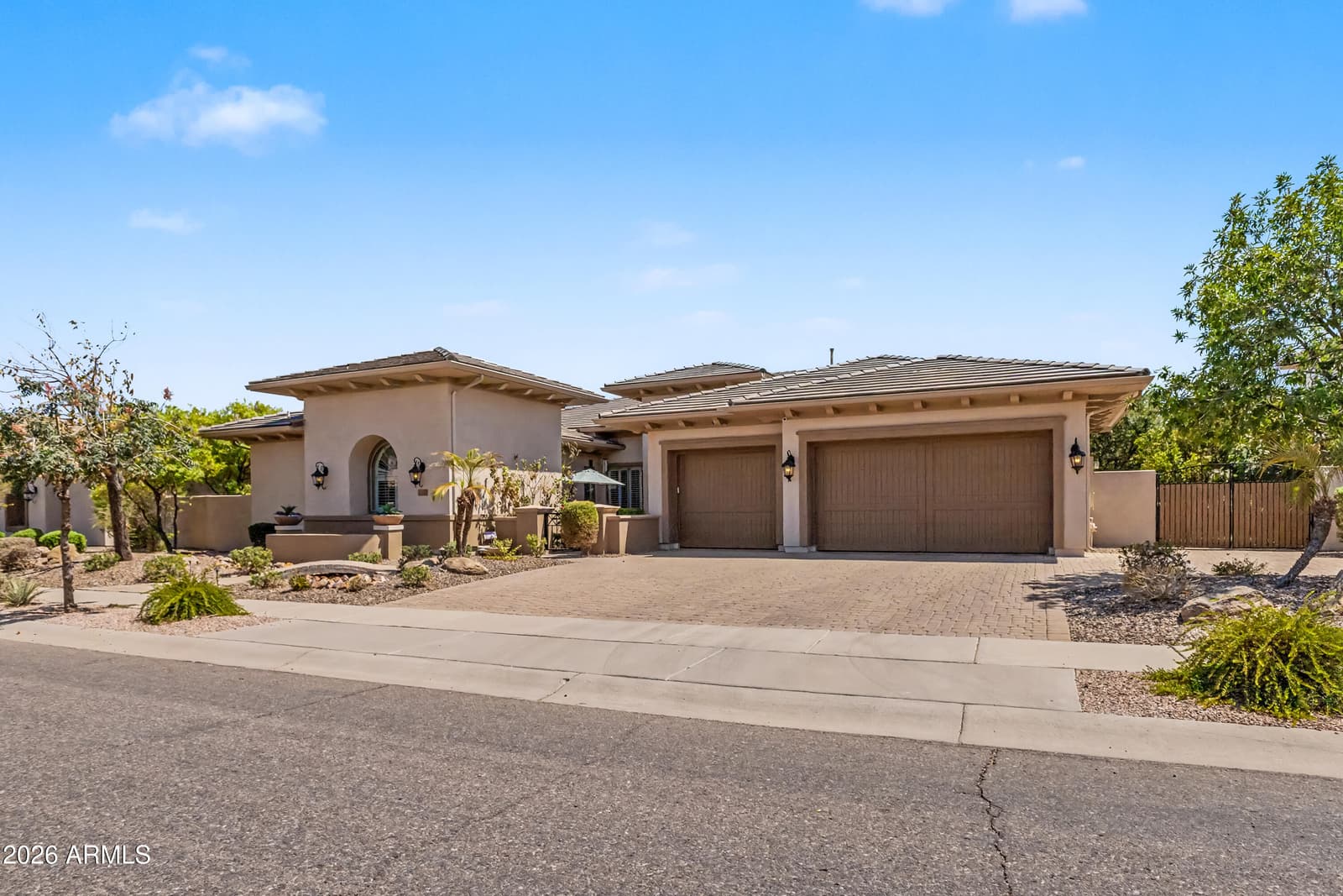 313 W MALIBU Drive, Chandler, AZ 85248 — photo 3 of 75