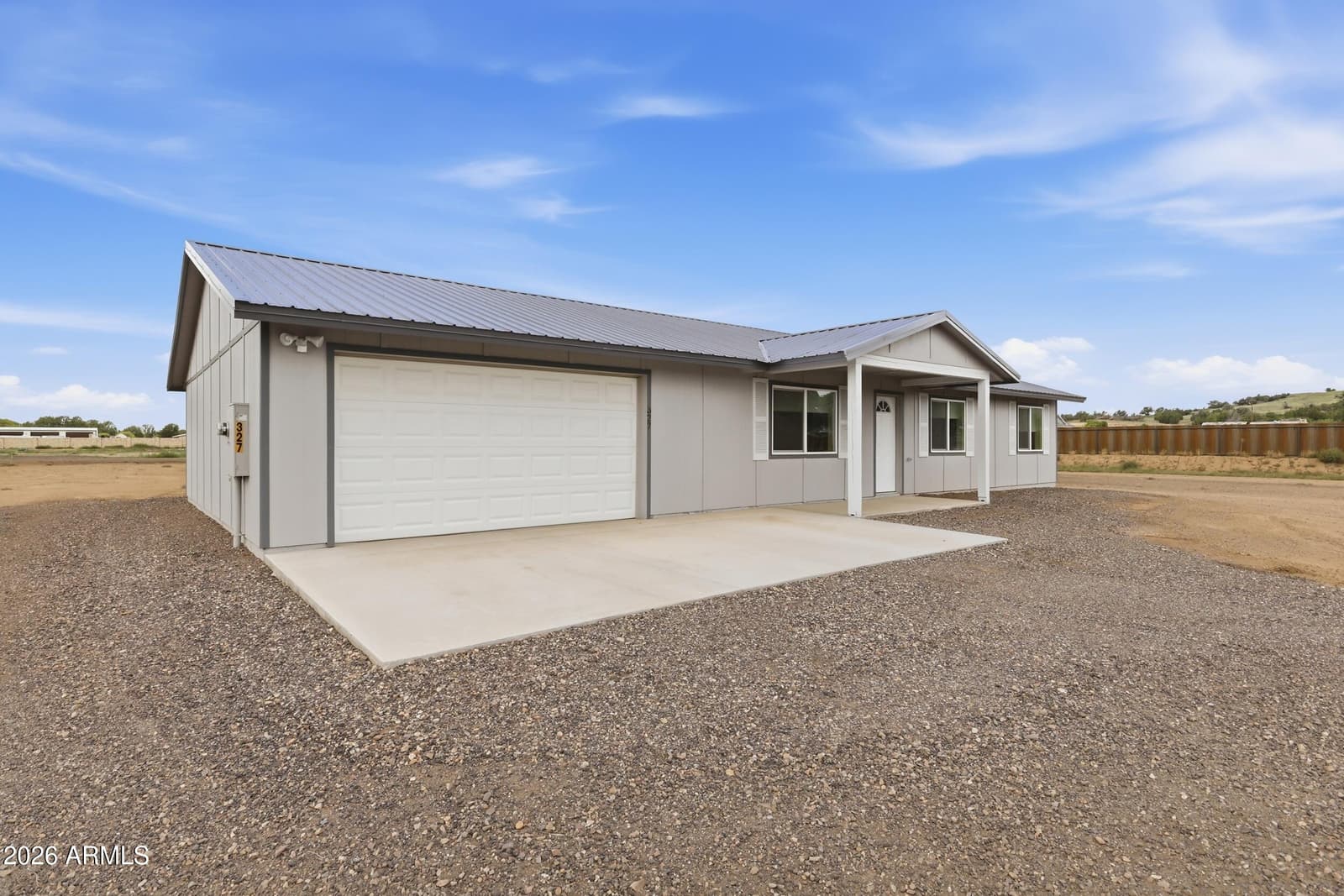 327 Halli Jo Loop, Taylor, AZ 85939 — photo 2 of 35