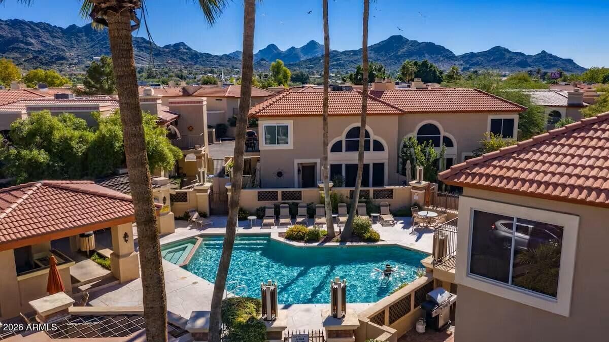 10410 N CAVE CREEK Road 1071, Phoenix, AZ 85020 — photo 40 of 43