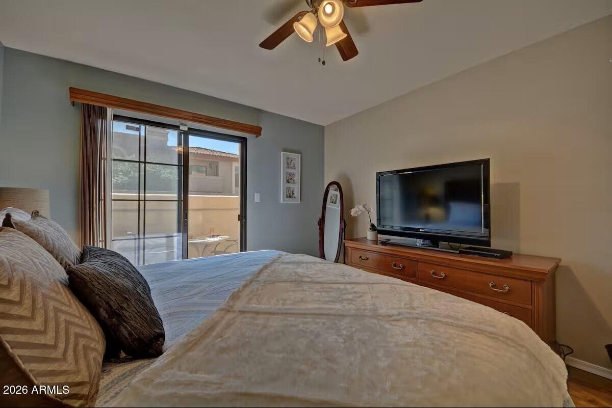 10410 N CAVE CREEK Road 1071, Phoenix, AZ 85020 — photo 24 of 43