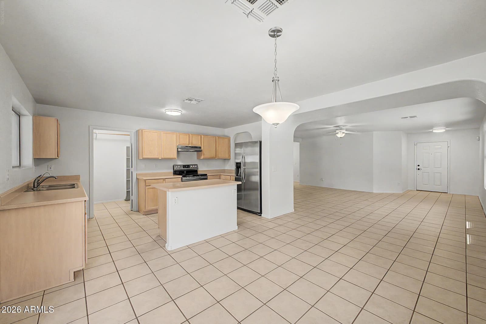 454 W COTTON Lane, Gilbert, AZ 85233 — photo 8 of 26