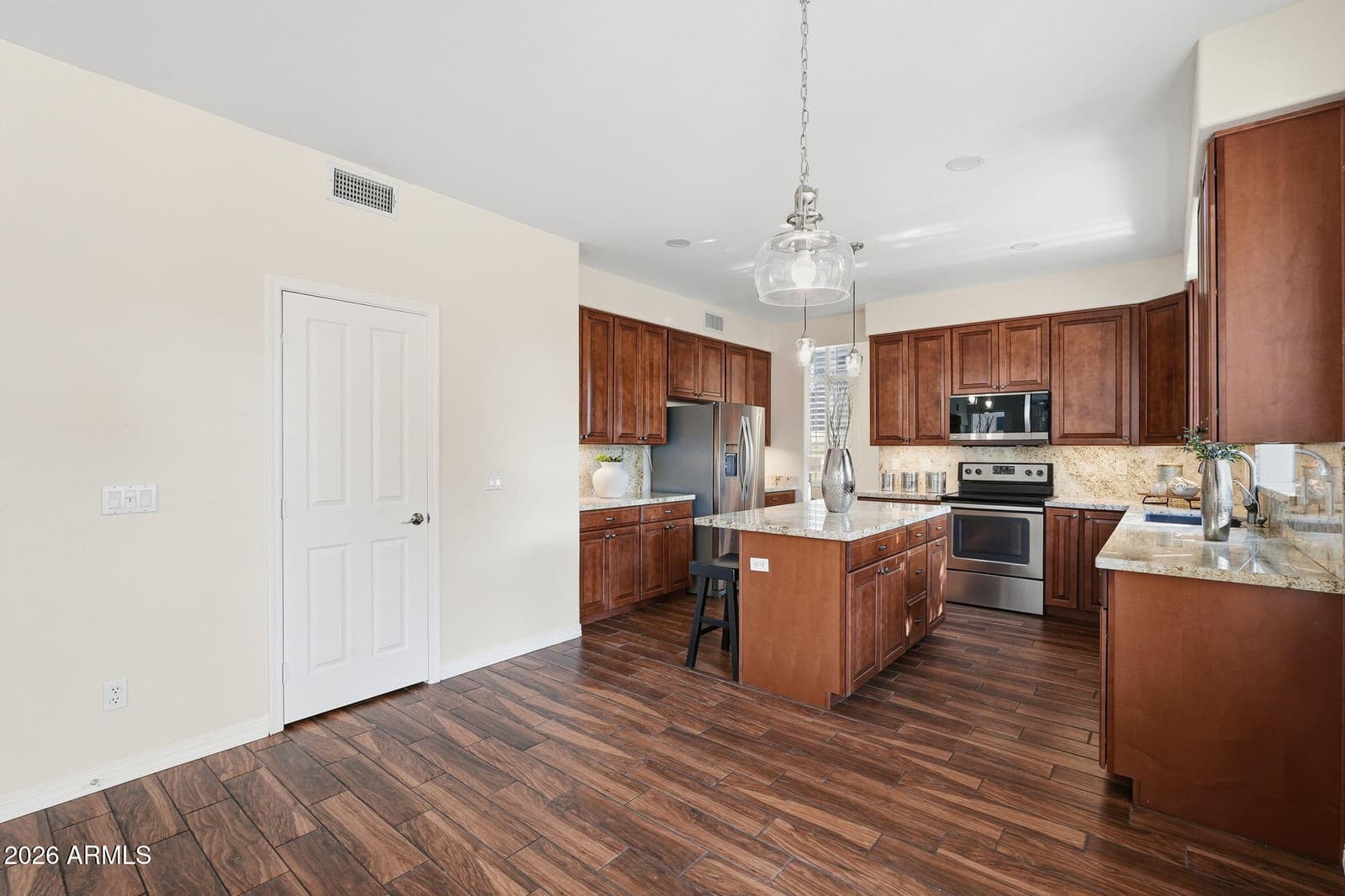 840 N Bullmoose Drive, Chandler, AZ 85224 — photo 14 of 43