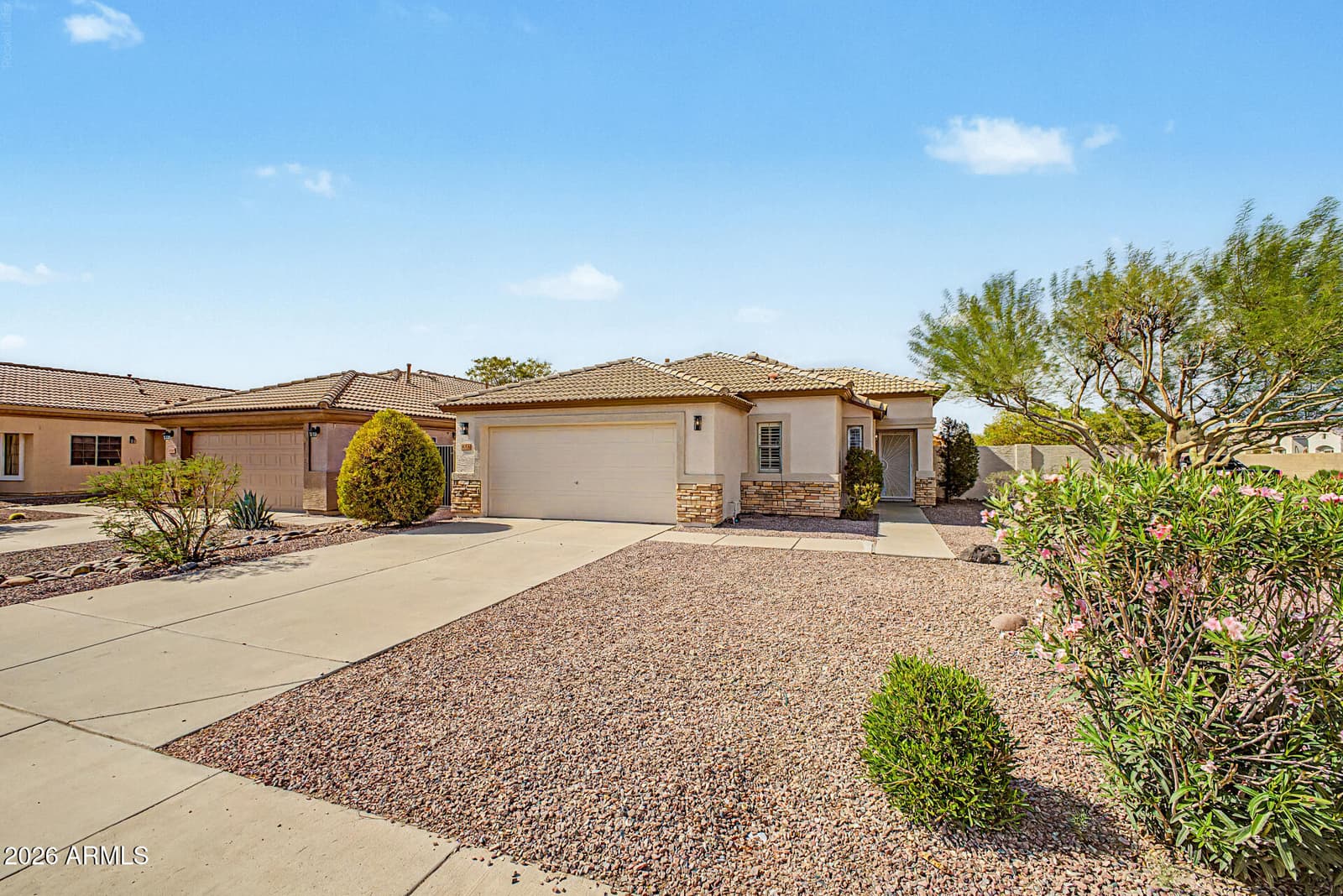 10376 W TONOPAH Drive, Peoria, AZ 85382 — photo 2 of 54