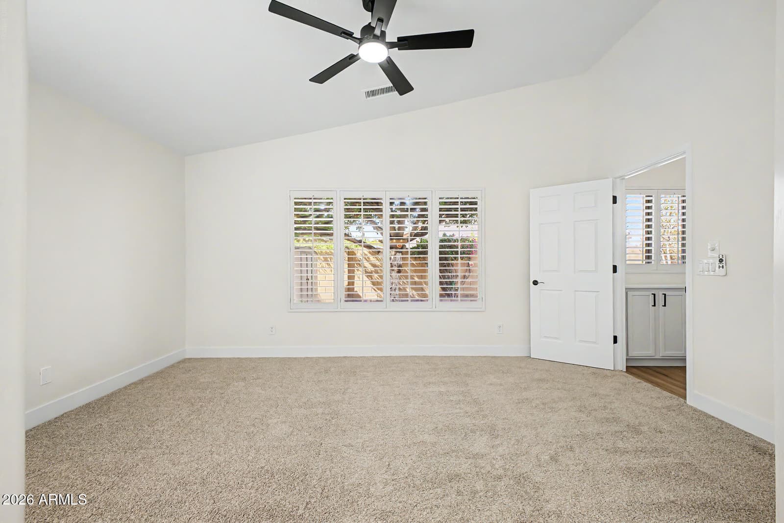 10376 W TONOPAH Drive, Peoria, AZ 85382 — photo 13 of 54