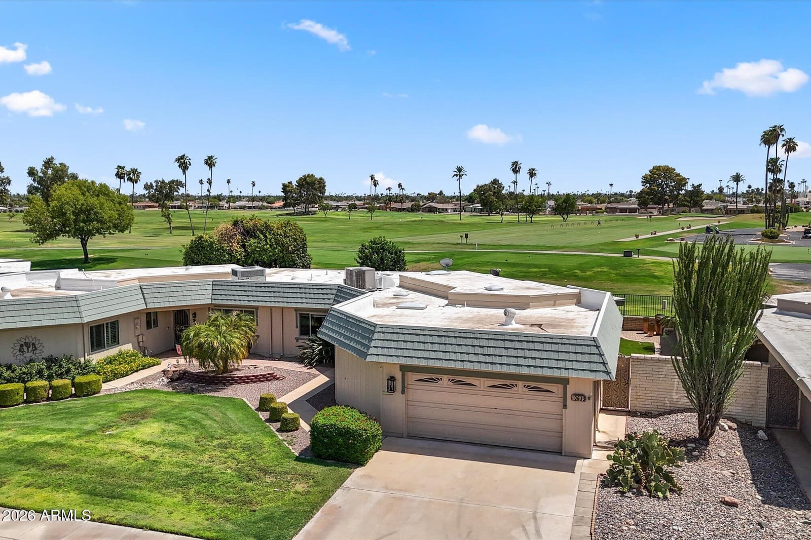 10633 W PINEAIRE Drive, Sun City, AZ 85351 — photo 34 of 40