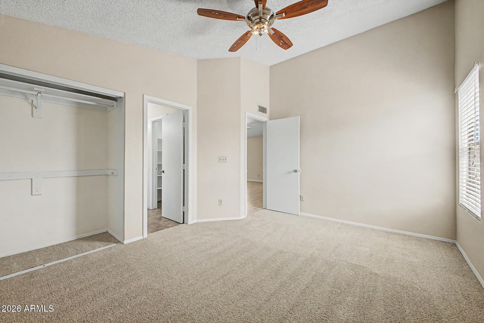 4545 N 67TH Avenue 1086, Phoenix, AZ 85033 — photo 17 of 31