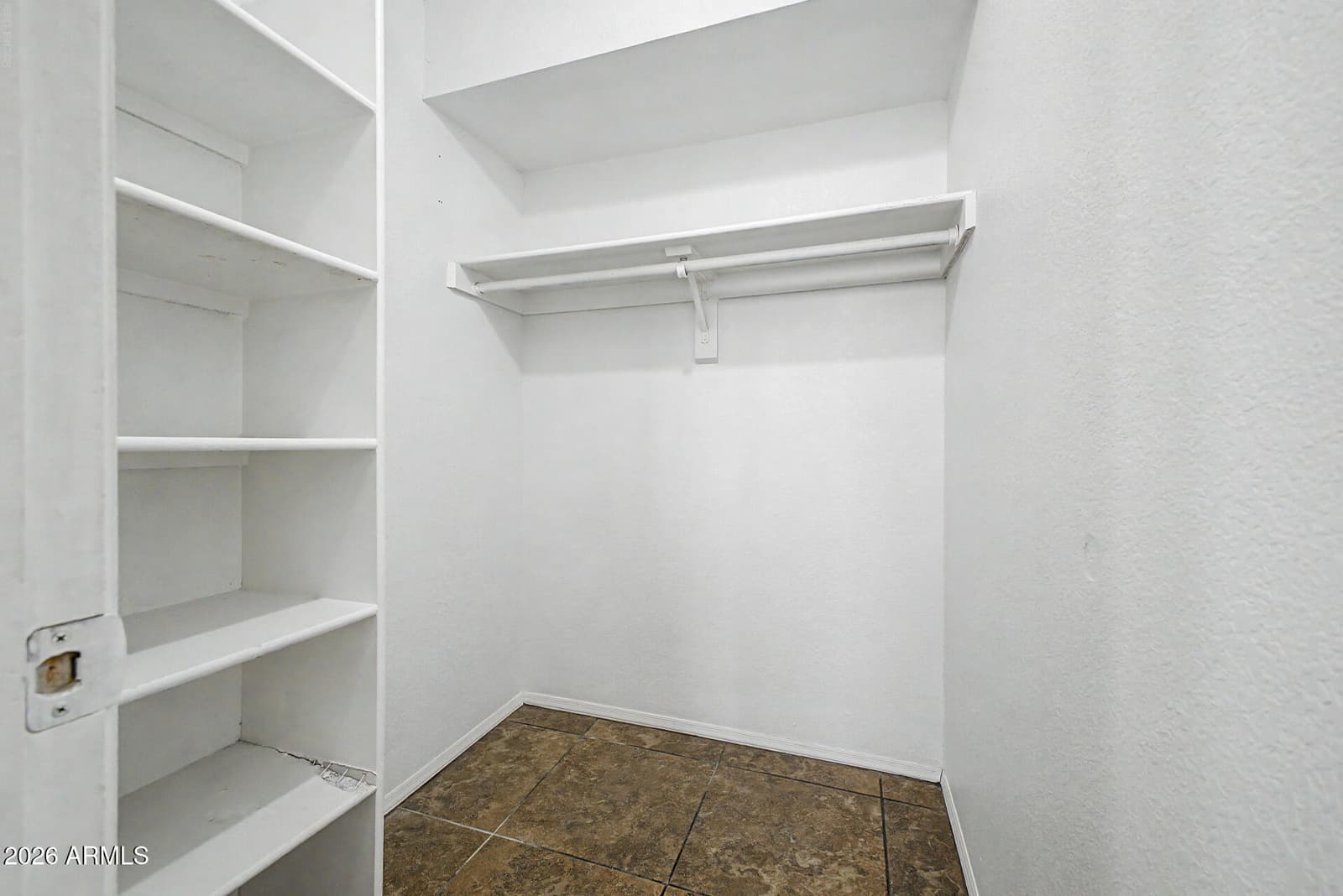 4545 N 67TH Avenue 1086, Phoenix, AZ 85033 — photo 19 of 31