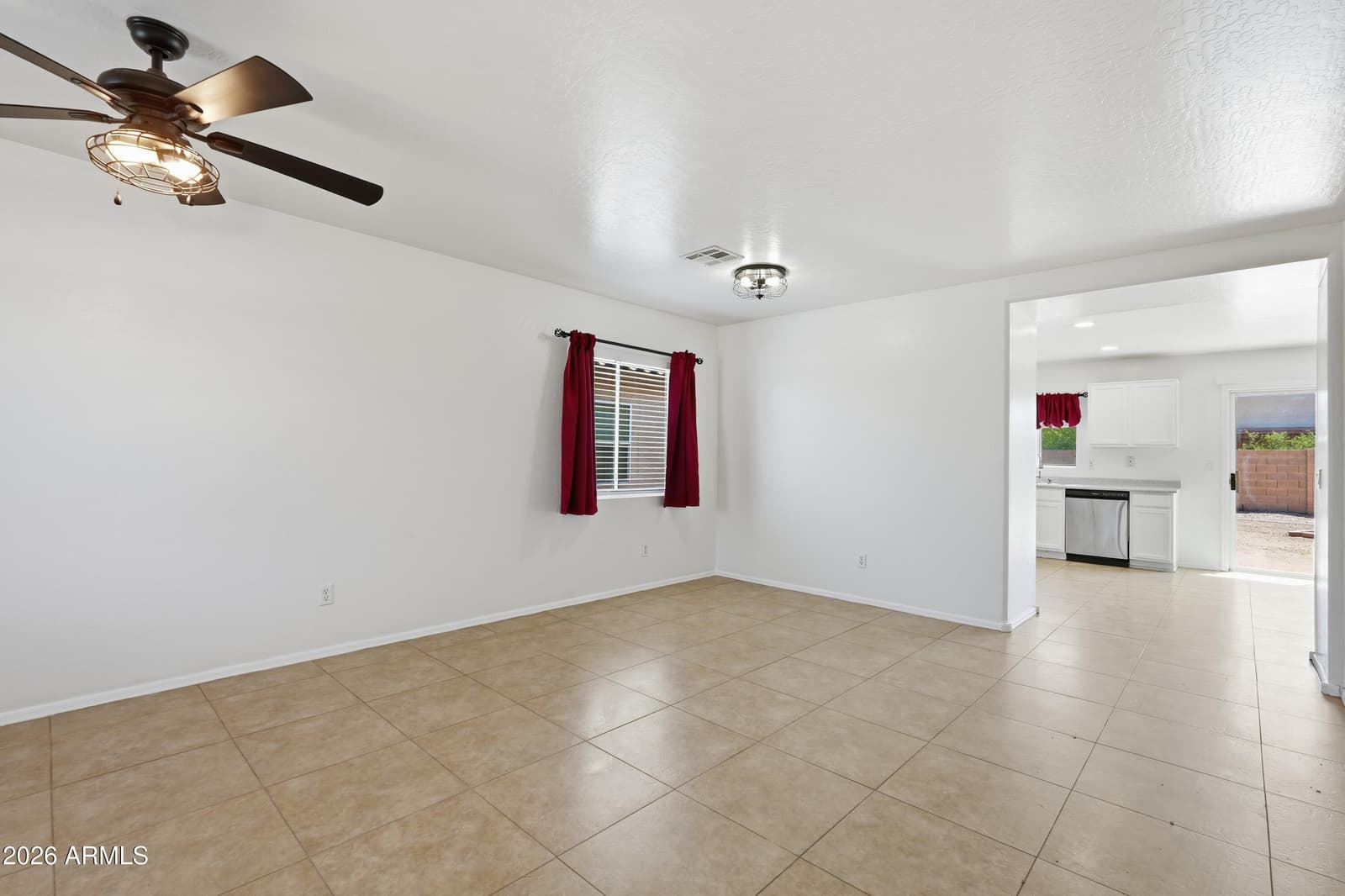 2505 E SAN MANUEL Road, San Tan Valley, AZ 85143 — photo 4 of 34