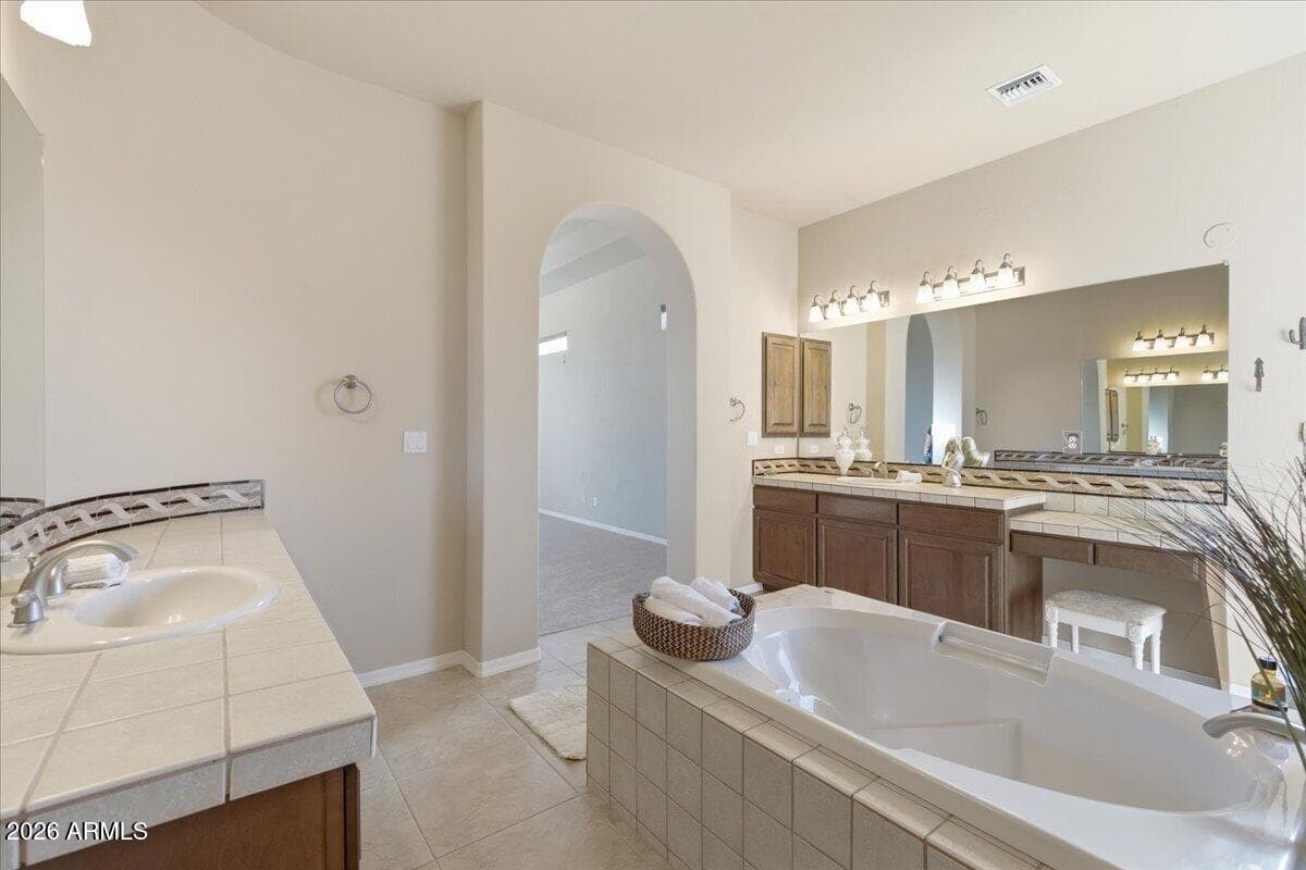 39410 N 7TH Street, Phoenix, AZ 85086 — photo 50 of 81