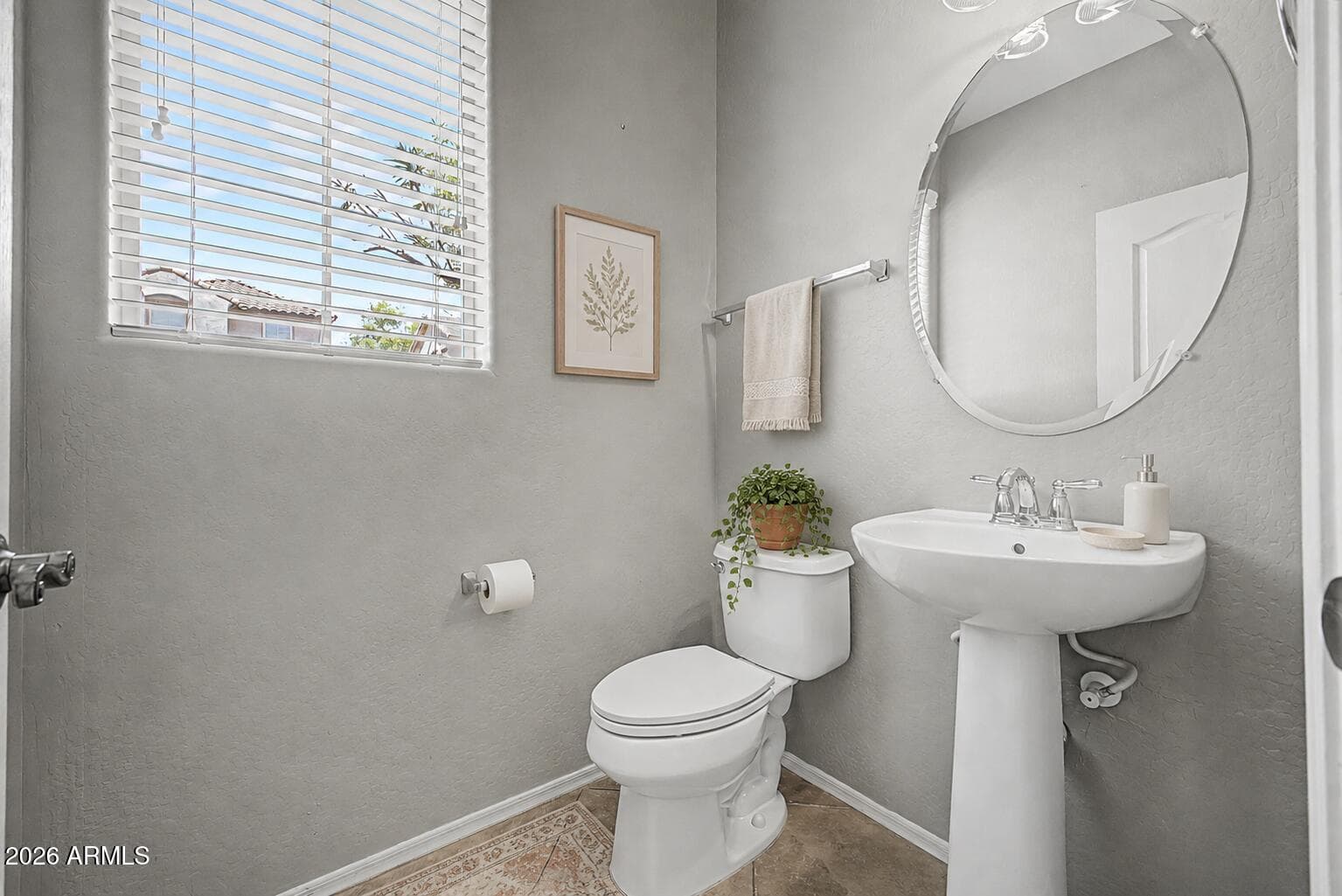 4215 E MILKY Way, Gilbert, AZ 85295 — photo 13 of 29