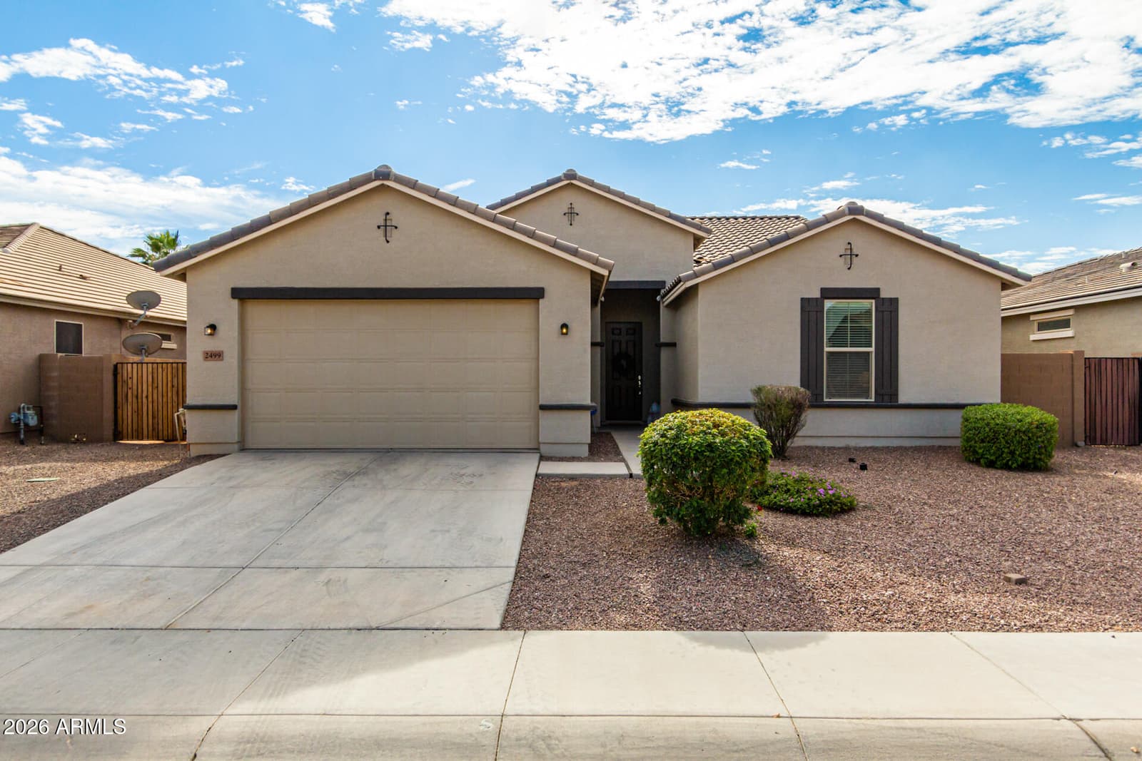 2499 W DAPPLE GRAY Court, San Tan Valley, AZ 85144 — photo 1 of 30