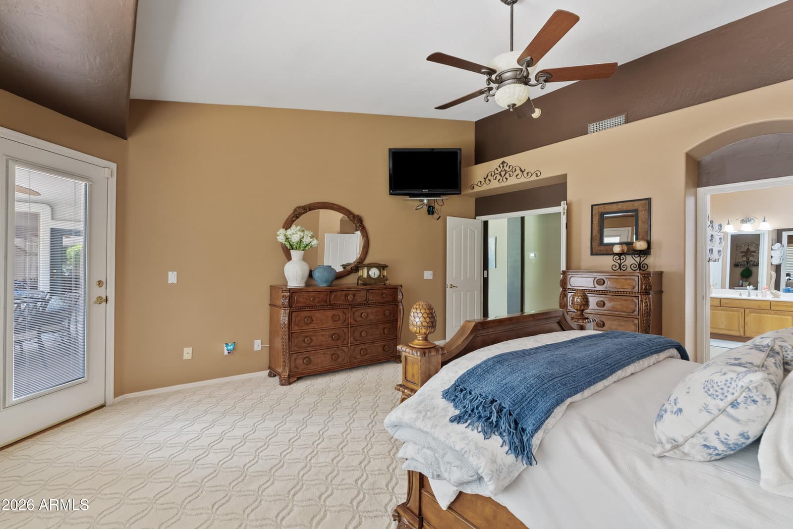 1278 S Monterey Street, Gilbert, AZ 85233 — photo 17 of 48
