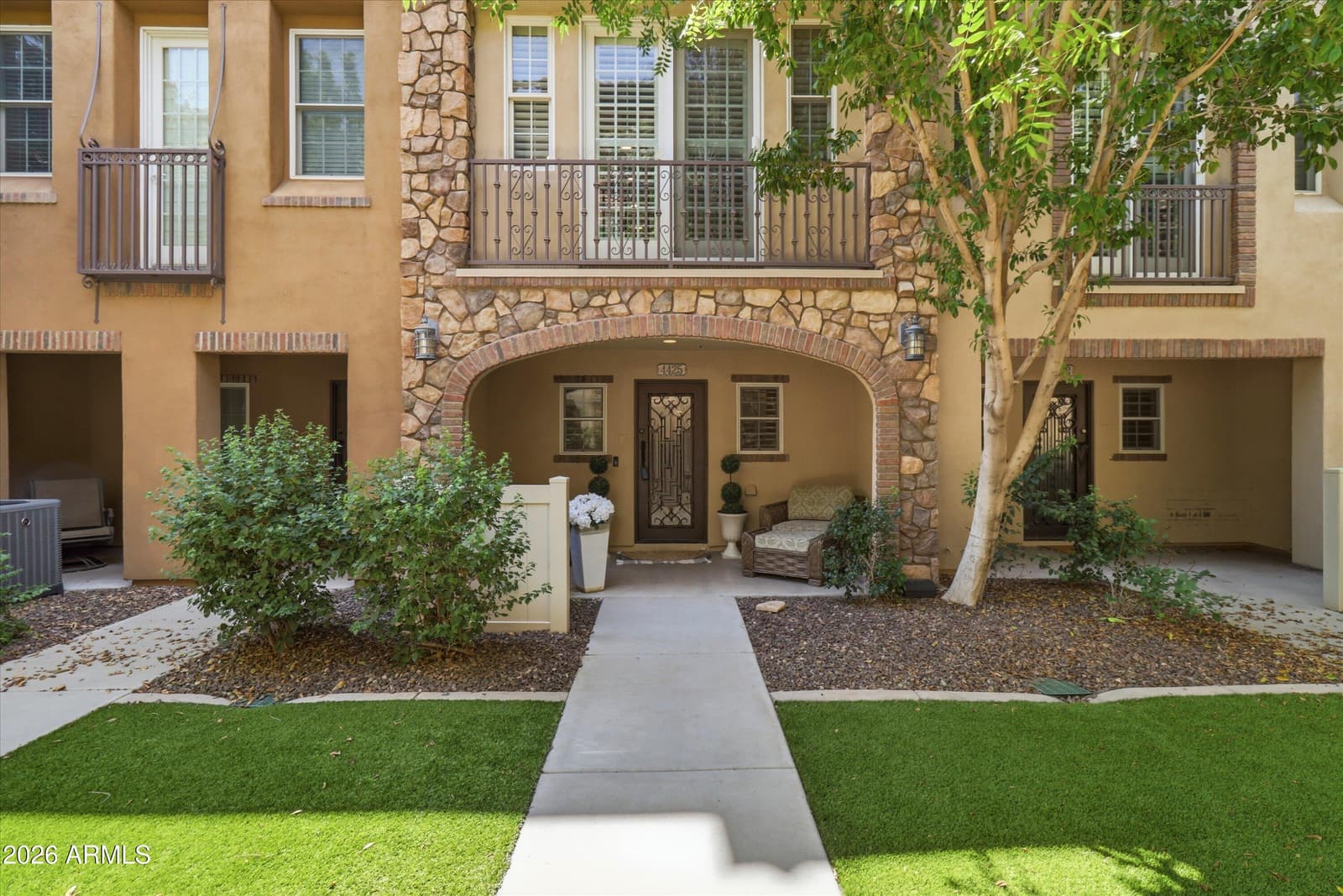 4425 N 24TH Place, Phoenix, AZ 85016 — photo 2 of 34