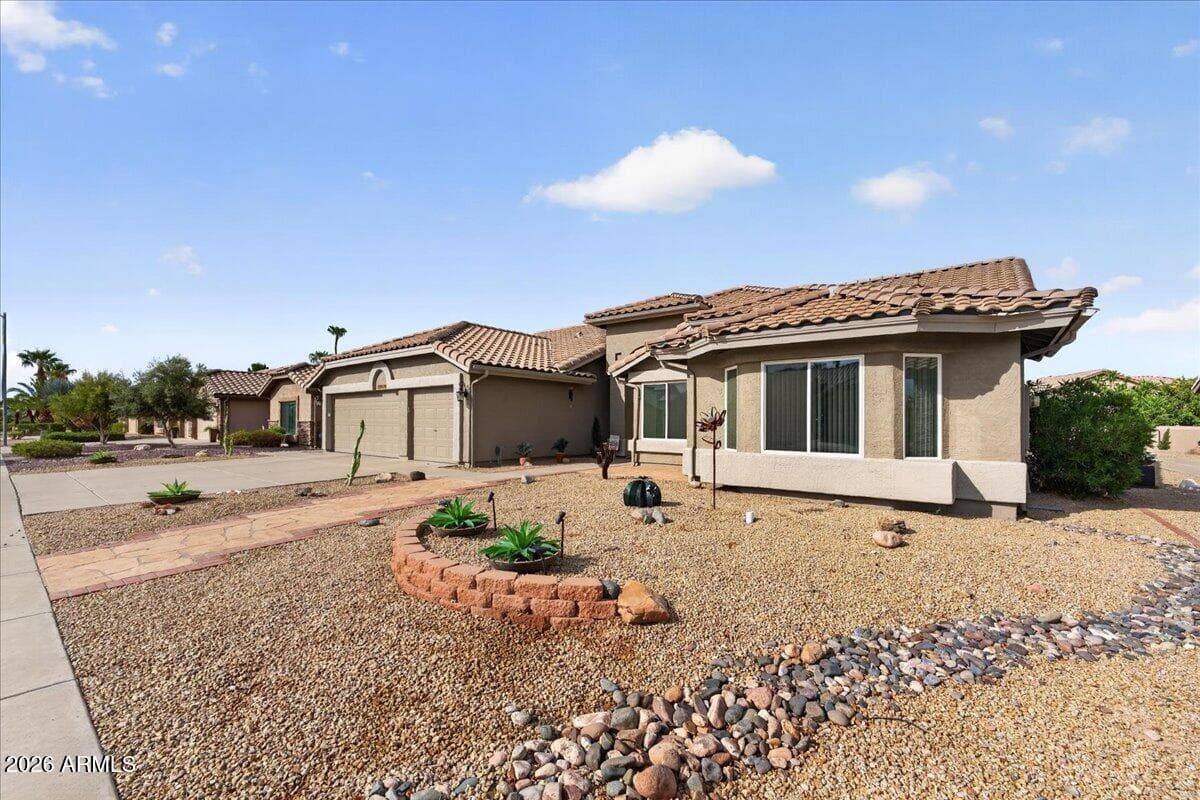 18918 N 88TH Drive, Peoria, AZ 85382 — photo 4 of 57