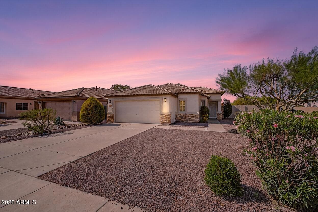 10376 W TONOPAH Drive, Peoria, AZ 85382 — photo 52 of 54
