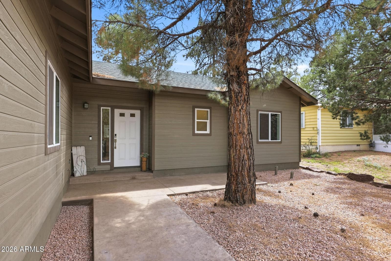 201 W CHATEAU Circle, Payson, AZ 85541 — photo 2 of 24