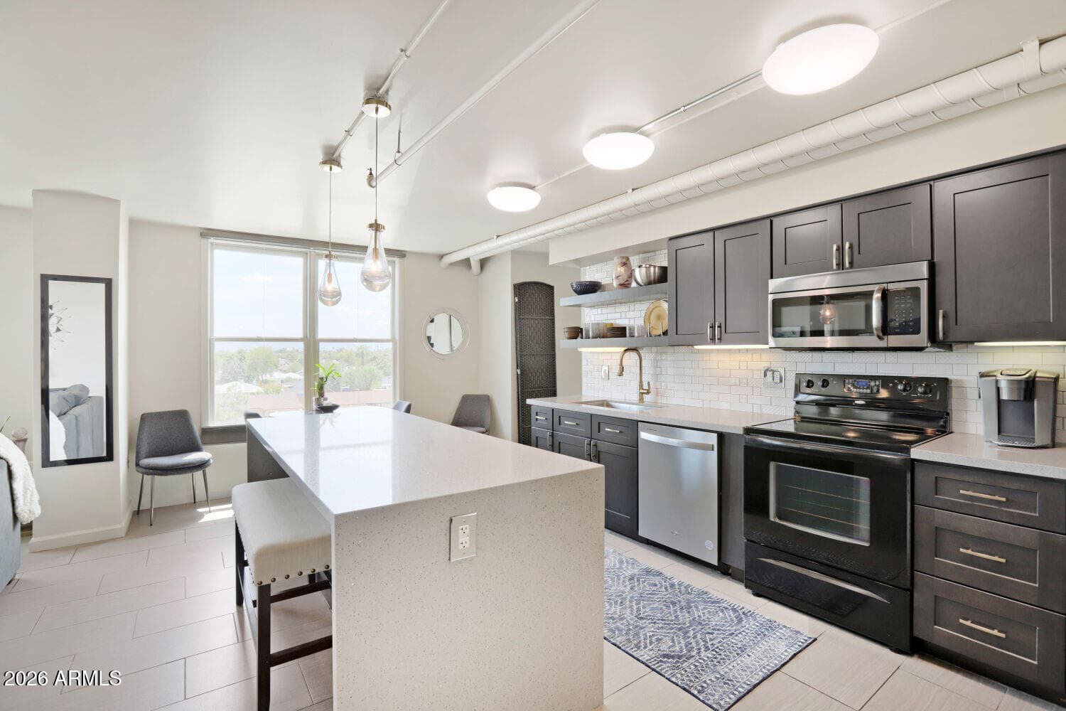 535 W THOMAS Road 408, Phoenix, AZ 85013 — photo 8 of 47