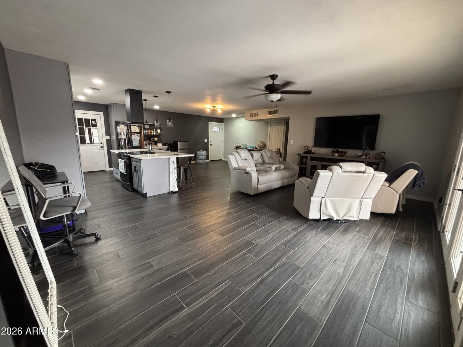 7205 W CAVALIER Drive, Glendale, AZ 85303 — photo 14 of 26