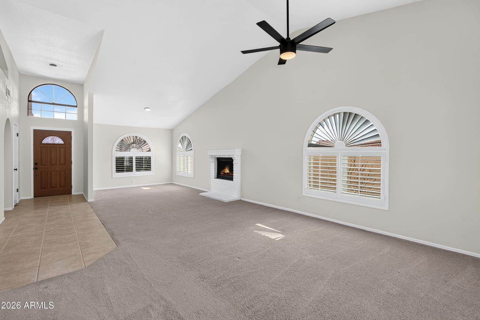 11246 E POINSETTIA Drive, Scottsdale, AZ 85259 — photo 4 of 33