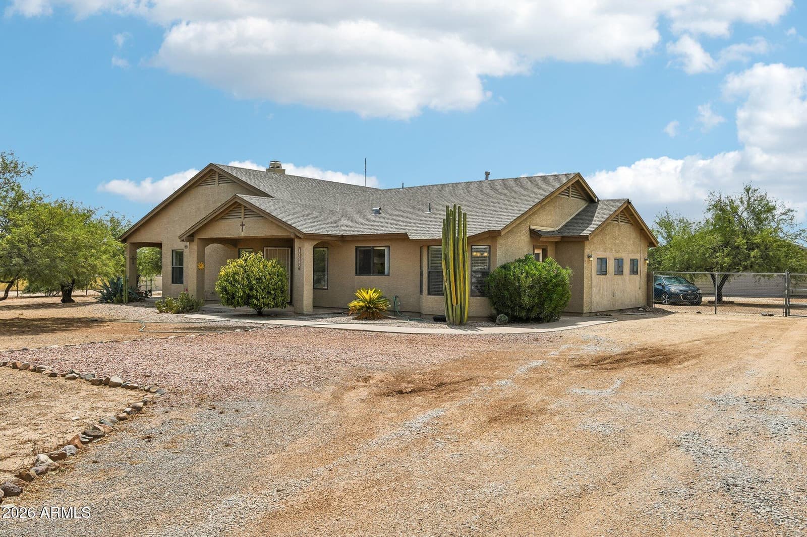 35942 N 10TH Street, Phoenix, AZ 85086 — photo 3 of 54