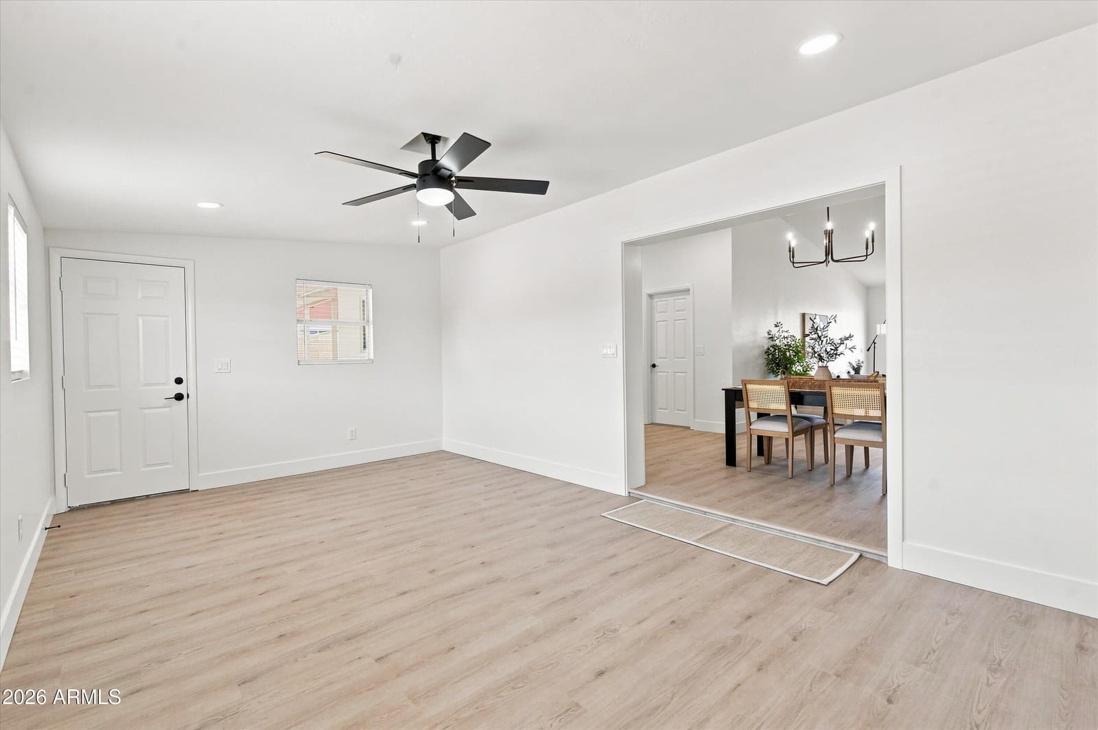 7945 W GREER Avenue, Peoria, AZ 85345 — photo 12 of 37