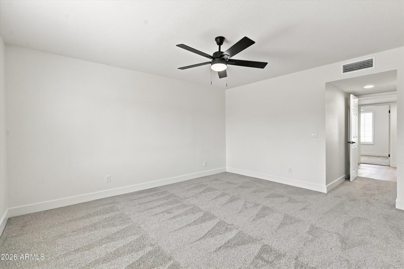 7945 W GREER Avenue, Peoria, AZ 85345 — photo 15 of 37