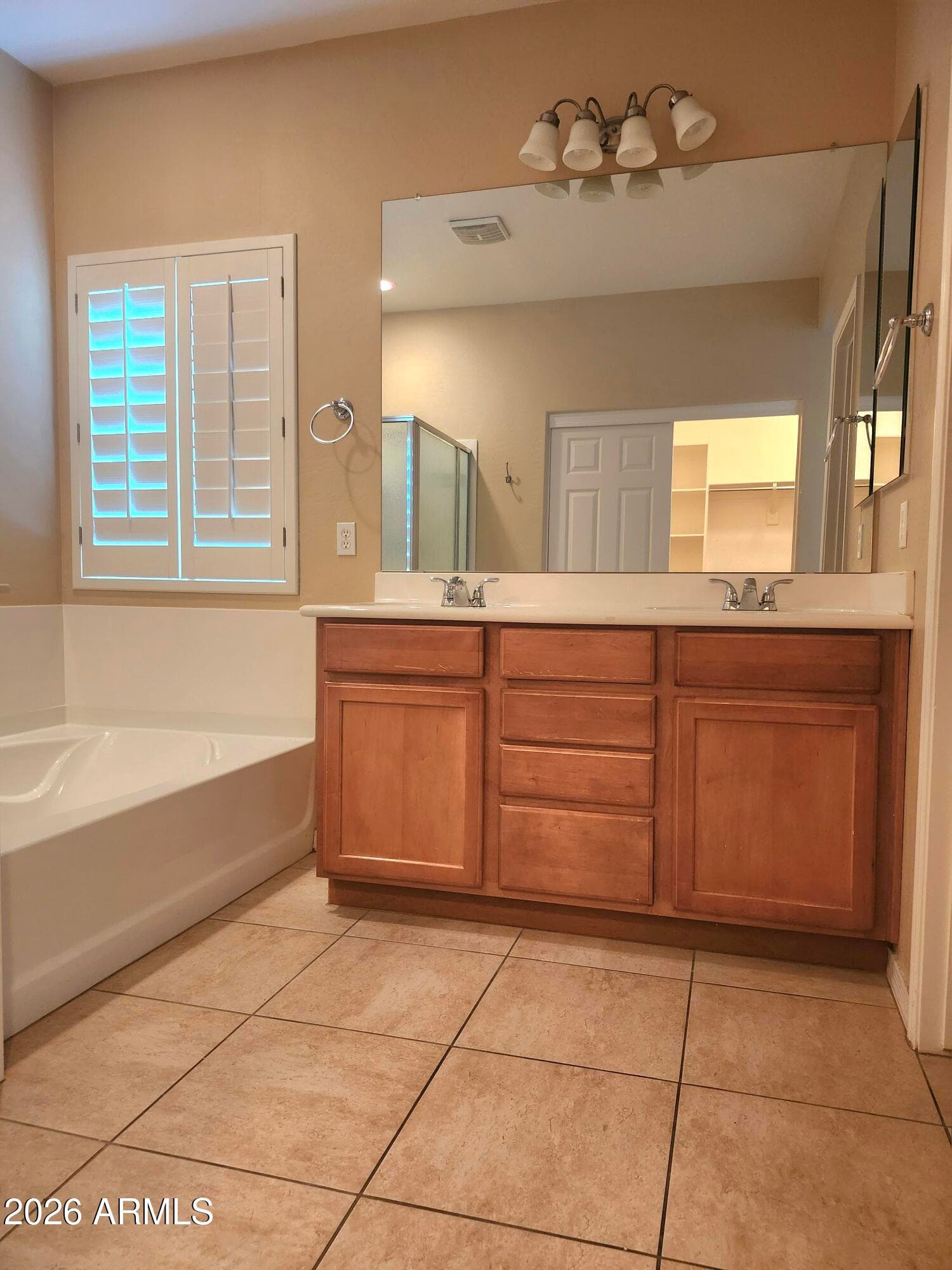 5205 W MOLLY Lane, Phoenix, AZ 85083 — photo 12 of 24