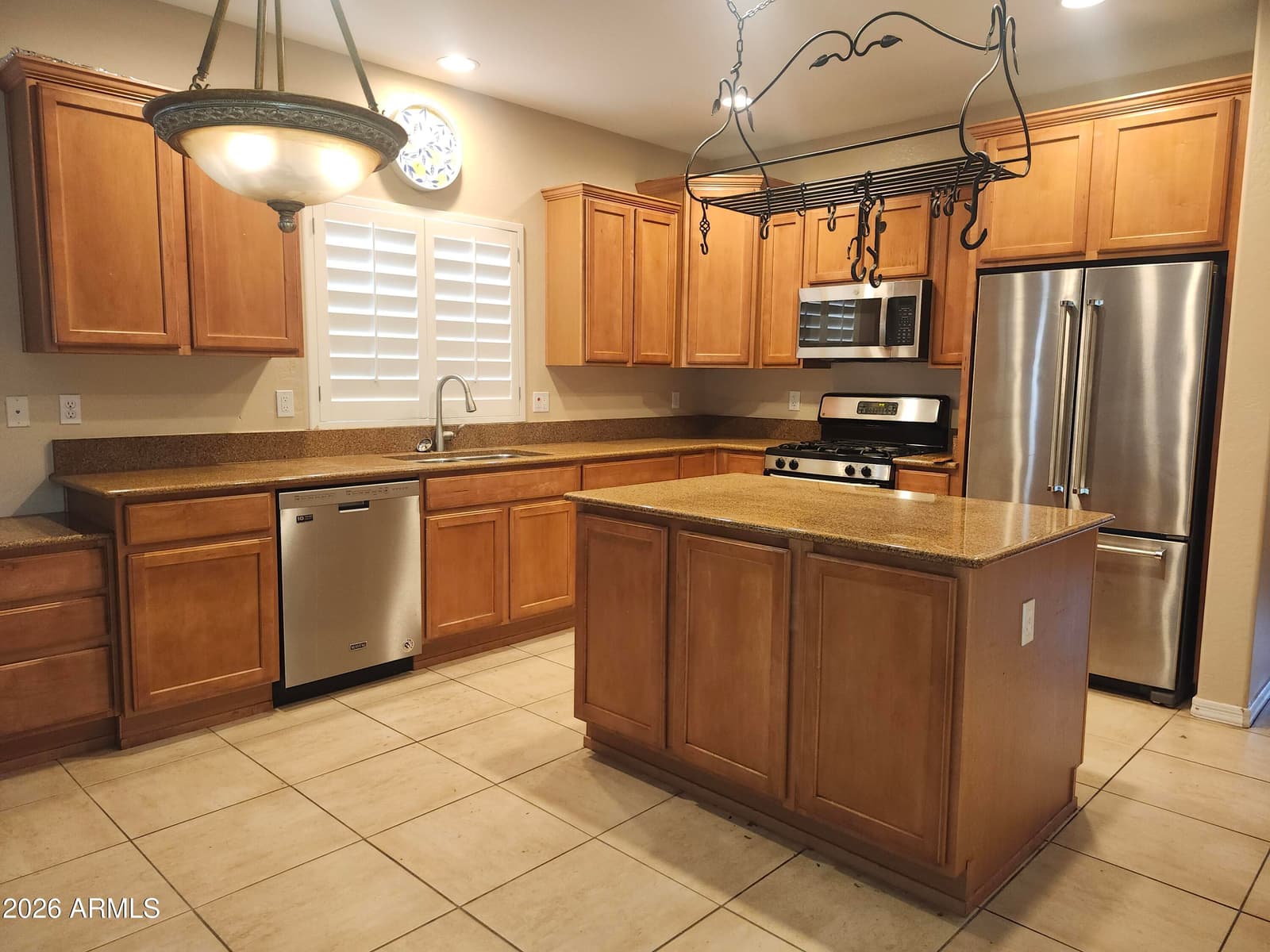 5205 W MOLLY Lane, Phoenix, AZ 85083 — photo 5 of 24