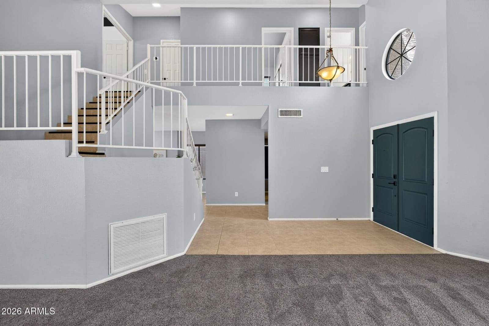 39 E LA VIEVE Lane, Tempe, AZ 85284 — photo 7 of 48