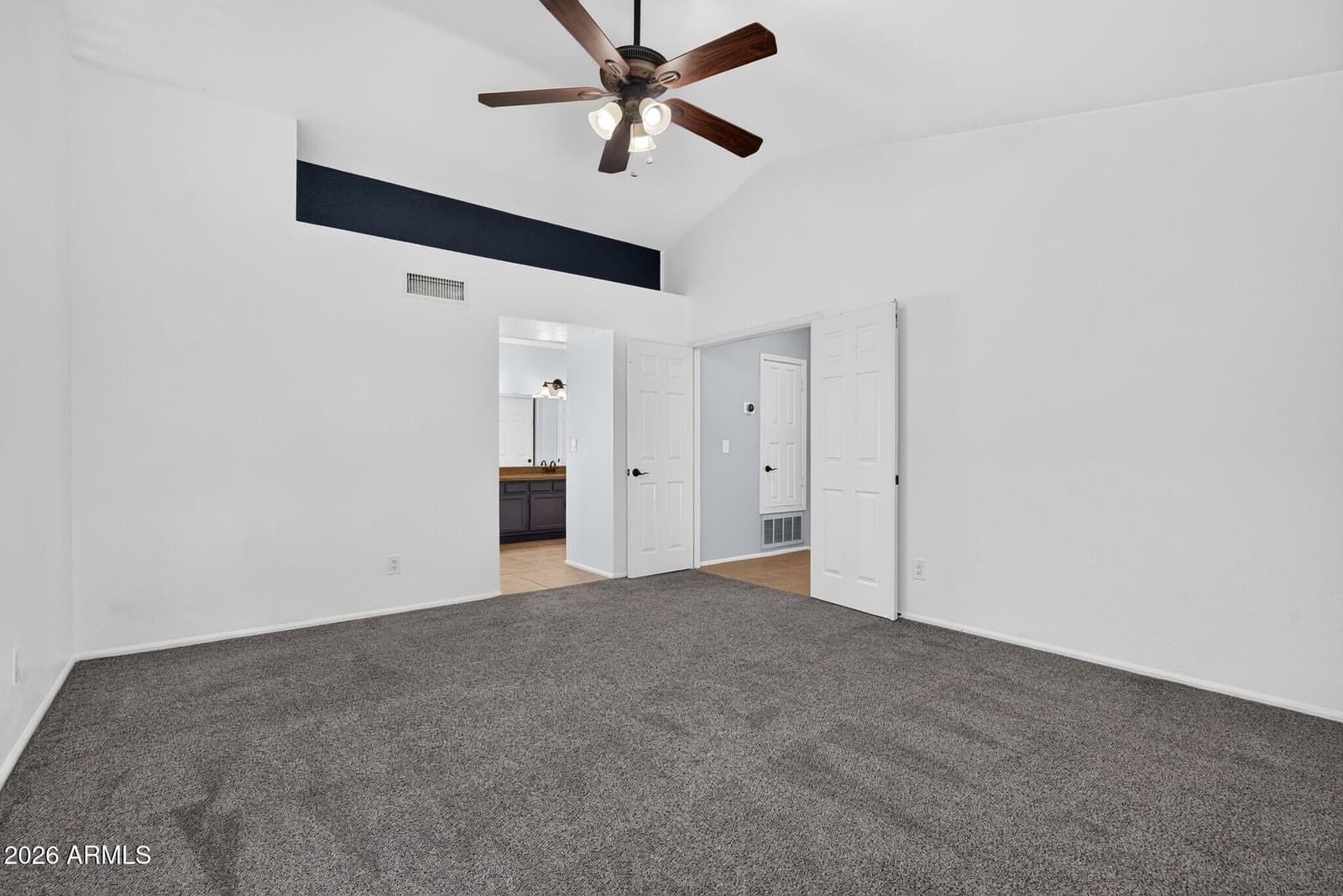 39 E LA VIEVE Lane, Tempe, AZ 85284 — photo 26 of 48