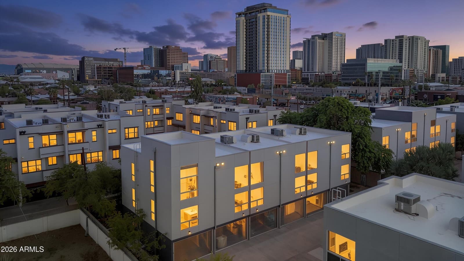 727 E PORTLAND Street 33, Phoenix, AZ 85006 — photo 1 of 30