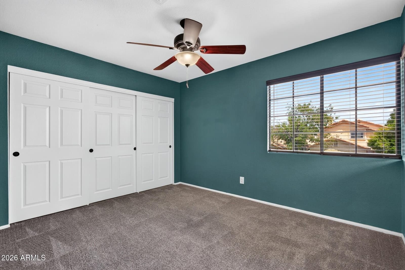39 E LA VIEVE Lane, Tempe, AZ 85284 — photo 34 of 48