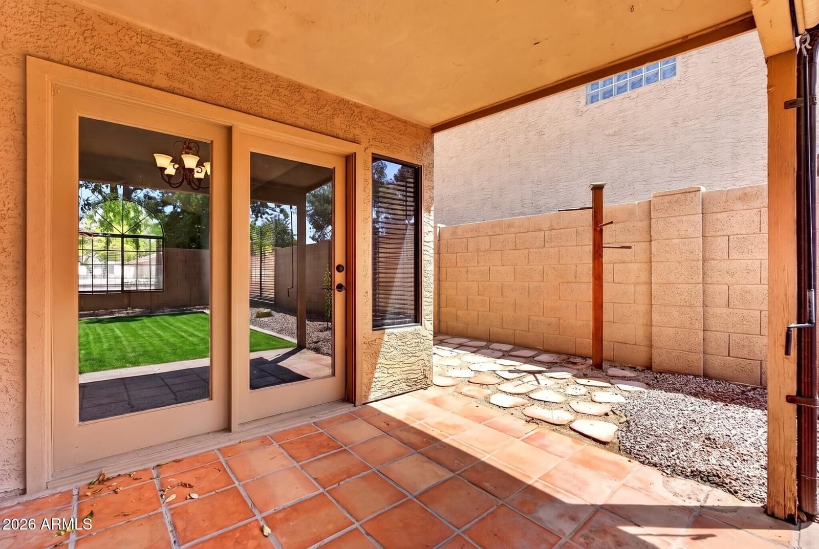 39 E LA VIEVE Lane, Tempe, AZ 85284 — photo 42 of 48
