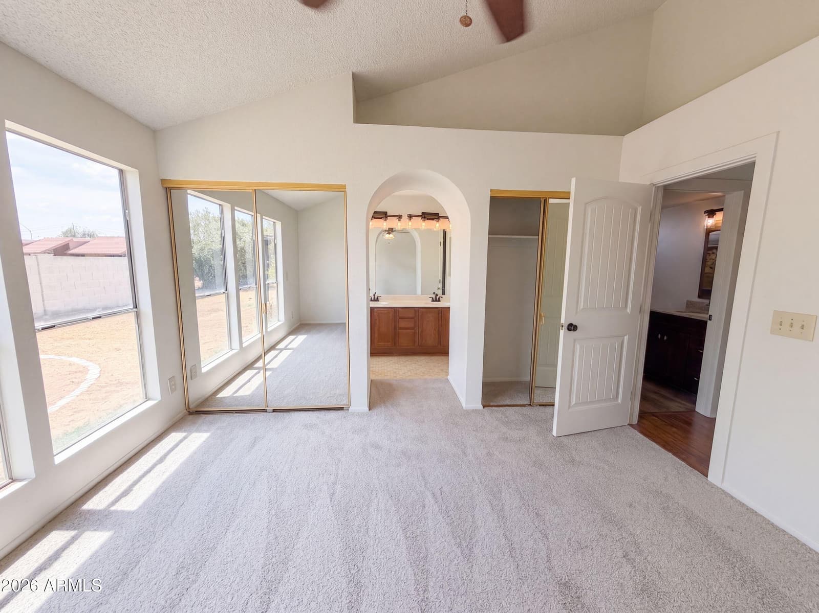 615 W MONTOYA Lane, Phoenix, AZ 85027 — photo 4 of 28