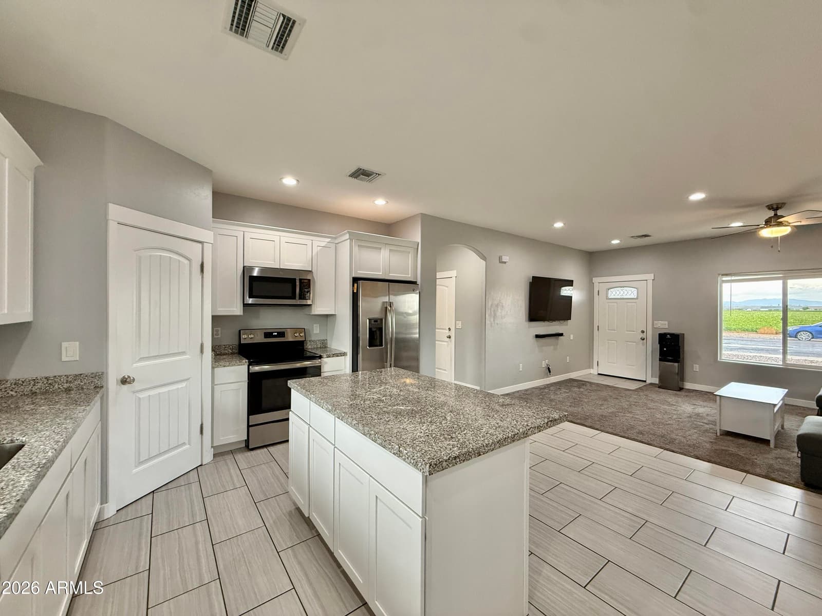 1826 N Porter Lane, Thatcher, AZ 85552 — photo 11 of 24
