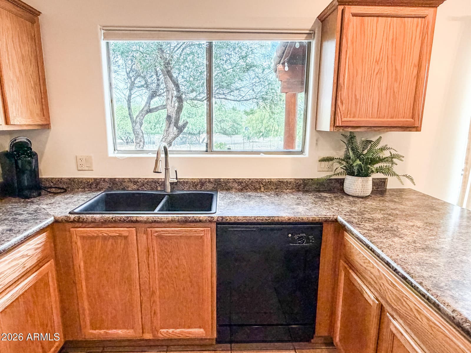 5600 N Laura Lane, Rimrock, AZ 86335 — photo 8 of 33