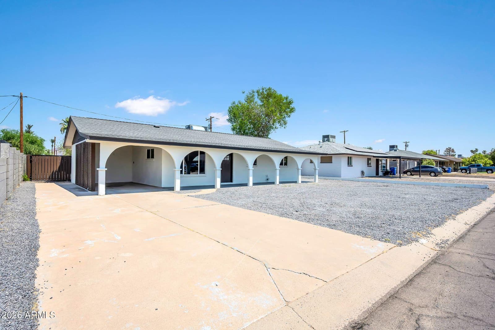 4902 E GRANADA Road, Phoenix, AZ 85008 — photo 4 of 45