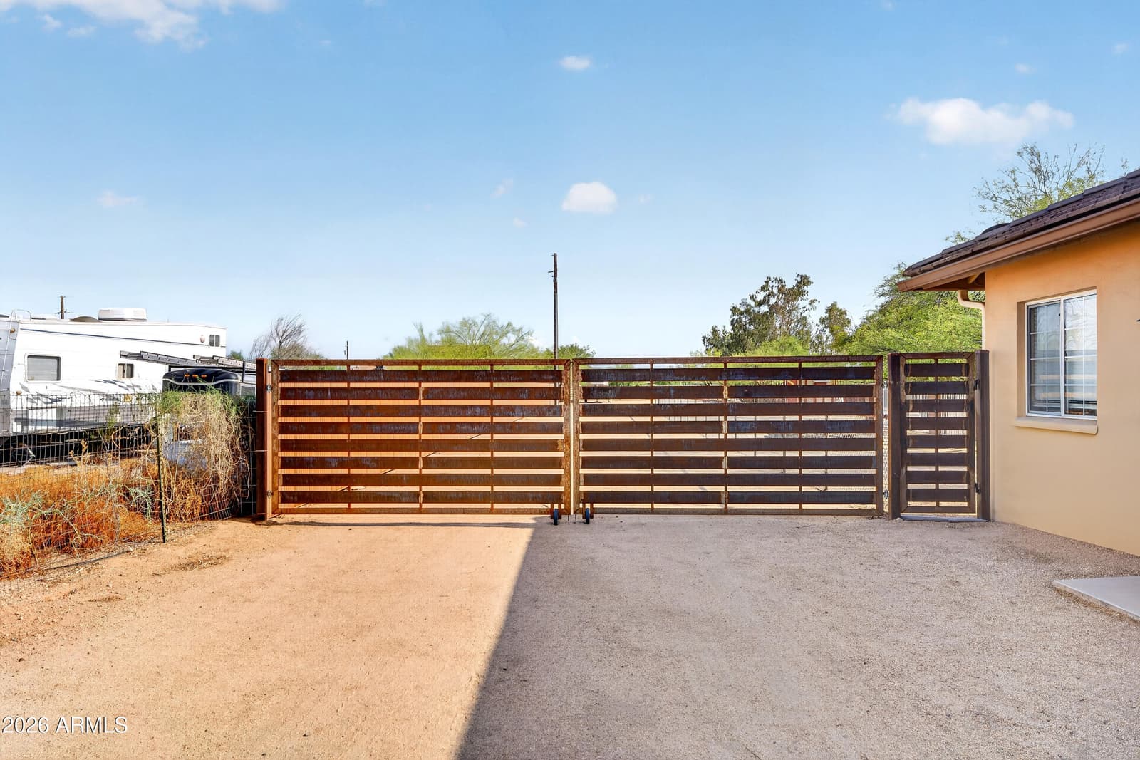 141 E Cloud Road, Phoenix, AZ 85086 — photo 10 of 96